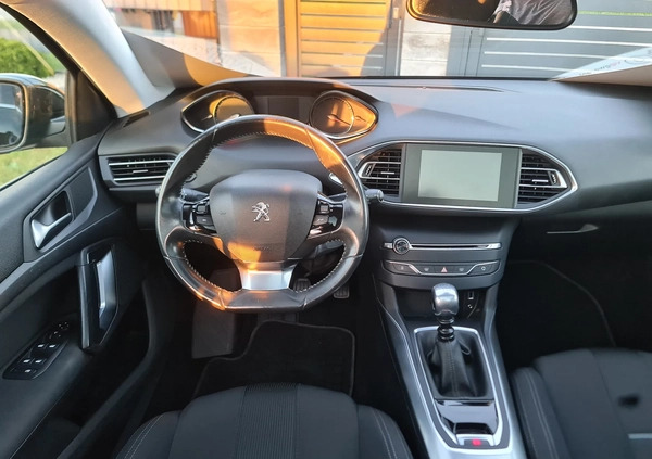 Peugeot 308 cena 28700 przebieg: 199079, rok produkcji 2014 z Prochowice małe 137